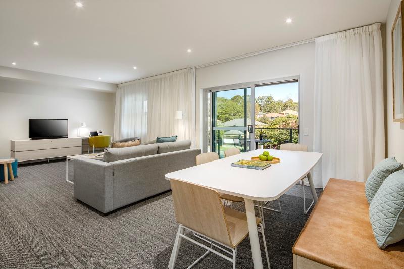 Quest Eight Mile Plains Aparthotel Brisbane Ngoại thất bức ảnh